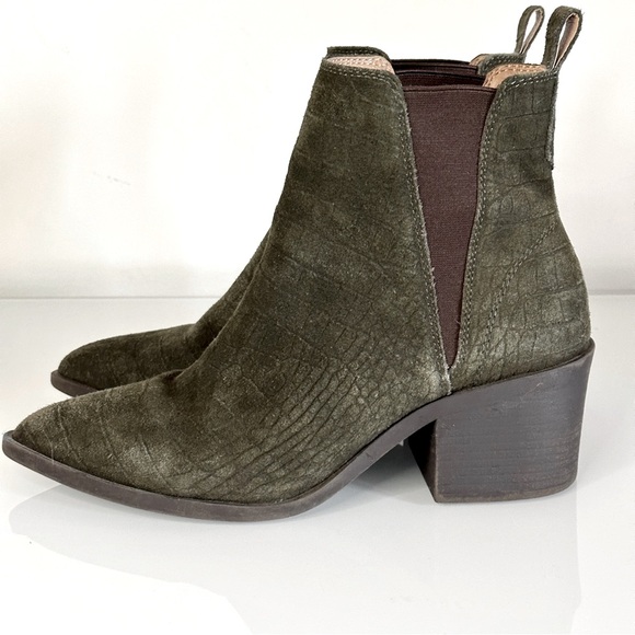 Steve Madden Audience Olive Boot 8.5 Croc Embossed Suede Block Heel Pointy Toe - Picture 4 of 11